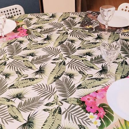 شقة أفينيون  في Charming Cosy Apt Near The Rhone المظهر الخارجي الصورة